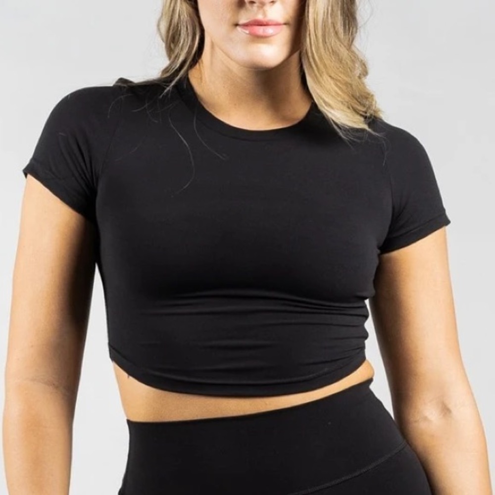 Live Crop Top